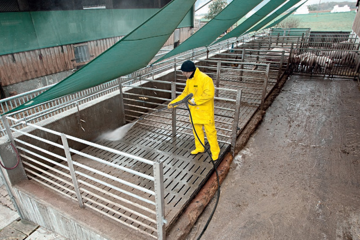 Vysokotlaký čistič Karcher HD 7/17 MXA PLUS - použití v hospodářských budovách