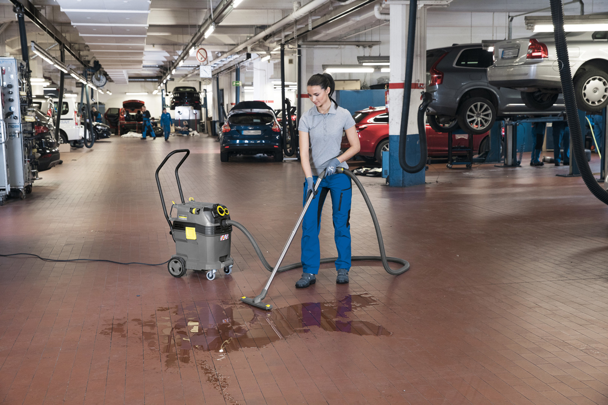 Vysavač Karcher NT 50/1 Tact Te L - využití v dílně