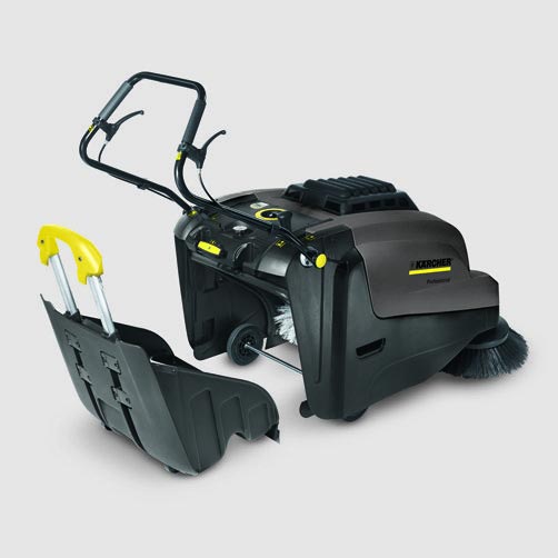Profesionální ruční zametací stroj KM 75/40 W Bp od Karcher: Nádrž na nečistoty s teleskopickou rukojetí Profesionální ruční zametací stroj KM 75/40 W Bp od Karcher: Nádrž na nečistoty s teleskopickou rukojetí